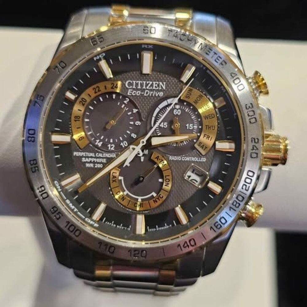 Citizen AT4004-52E Perpetual calendar Radio Controlled Eco-Drive men's watch